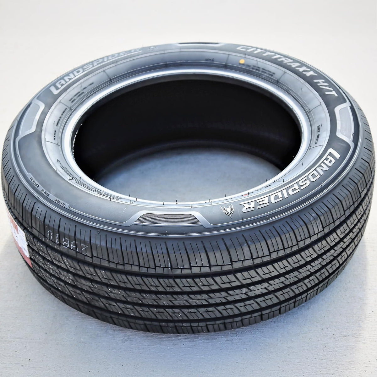 18 inch Tires U2071