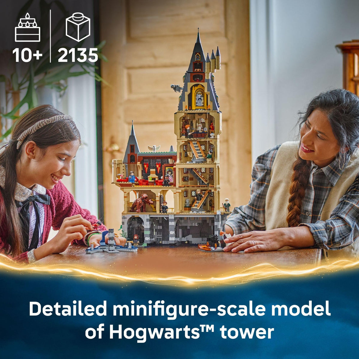 Building Set with 12 Collectible Minifigures W629